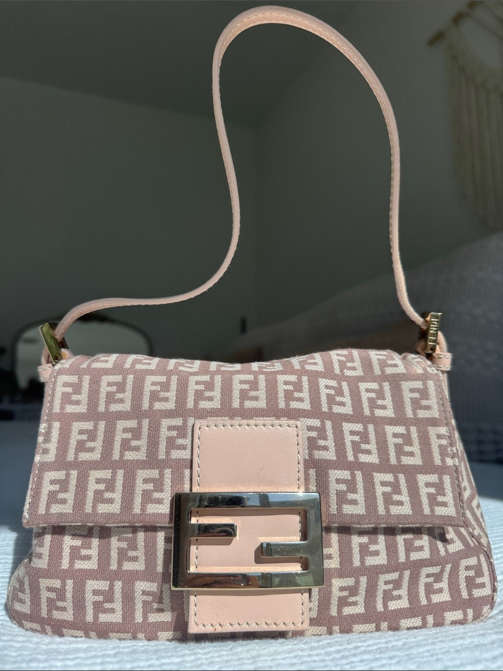 Vintage Fendi Baguette Shoulder Bag | Rare Y2K, Authentic w/ COA - Picture 13 of 15